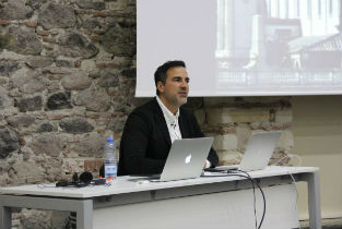 Iñaqui Carnicero lecturing at the Architecture week of Izmir Turkey